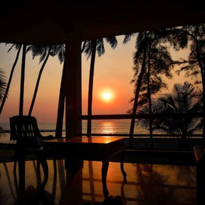 Baywatch By Grha - A Picturesque Beachfront Villa Kozhikode Zewnętrze zdjęcie